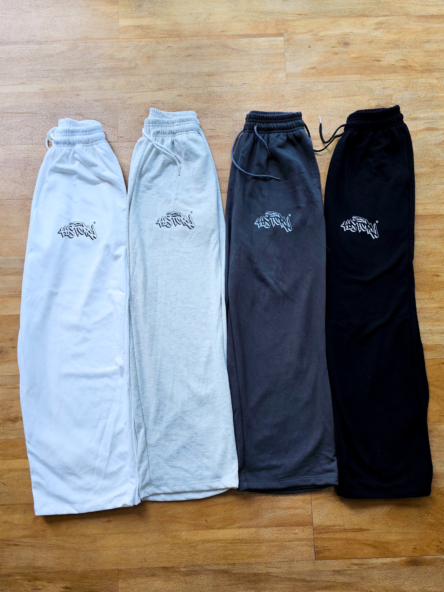 BAGGY PANTS